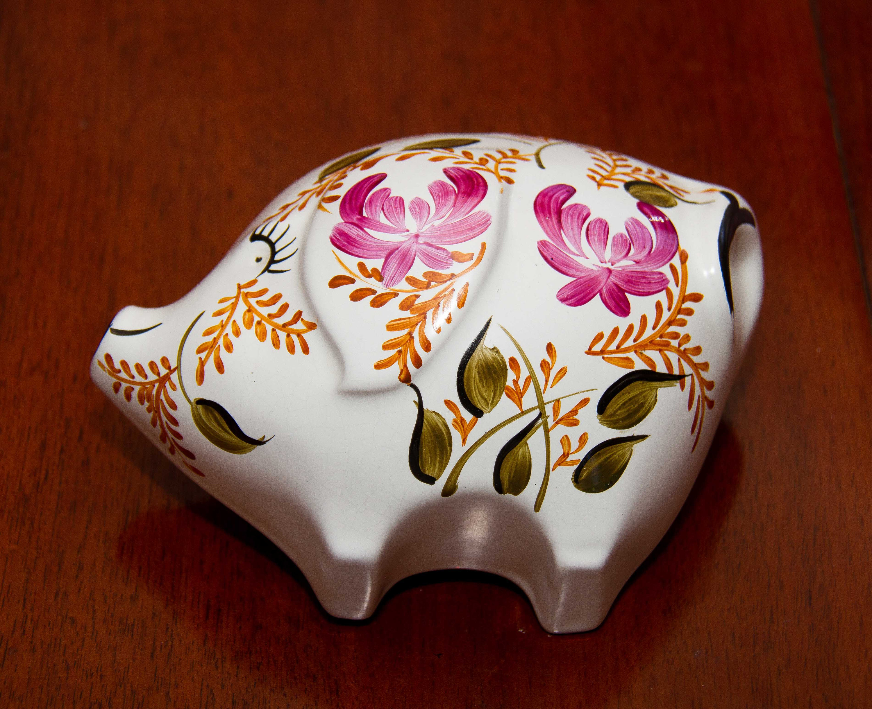 Arthur Wood hand painted vintage kitsch wall hanging pig decorative