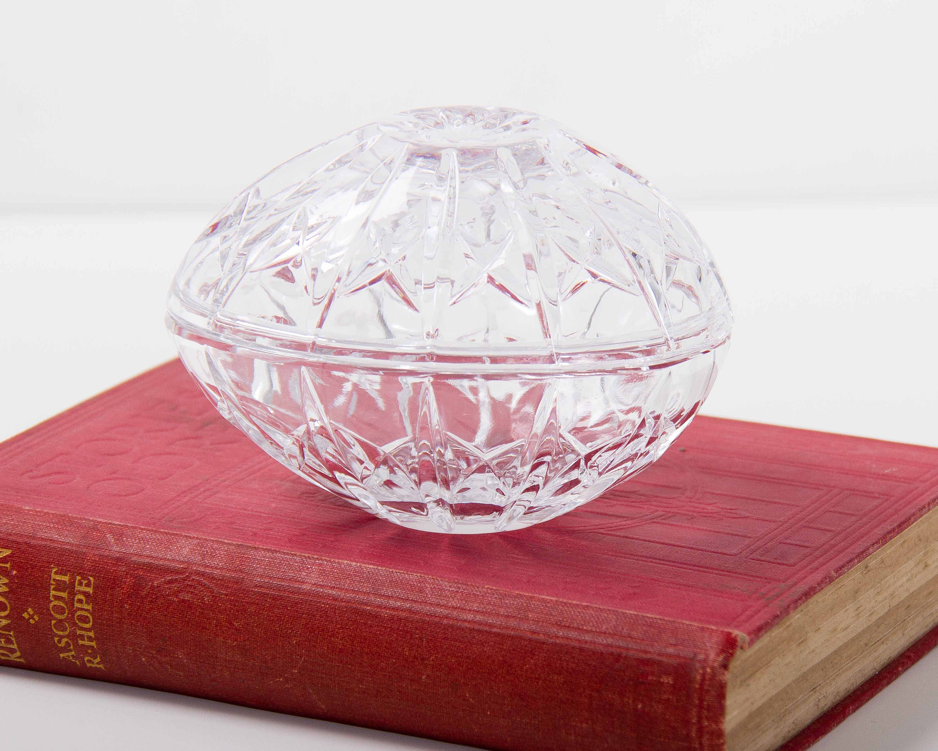 Vintage glass egg dish with lid 2 part trinket jewelry decorative glass