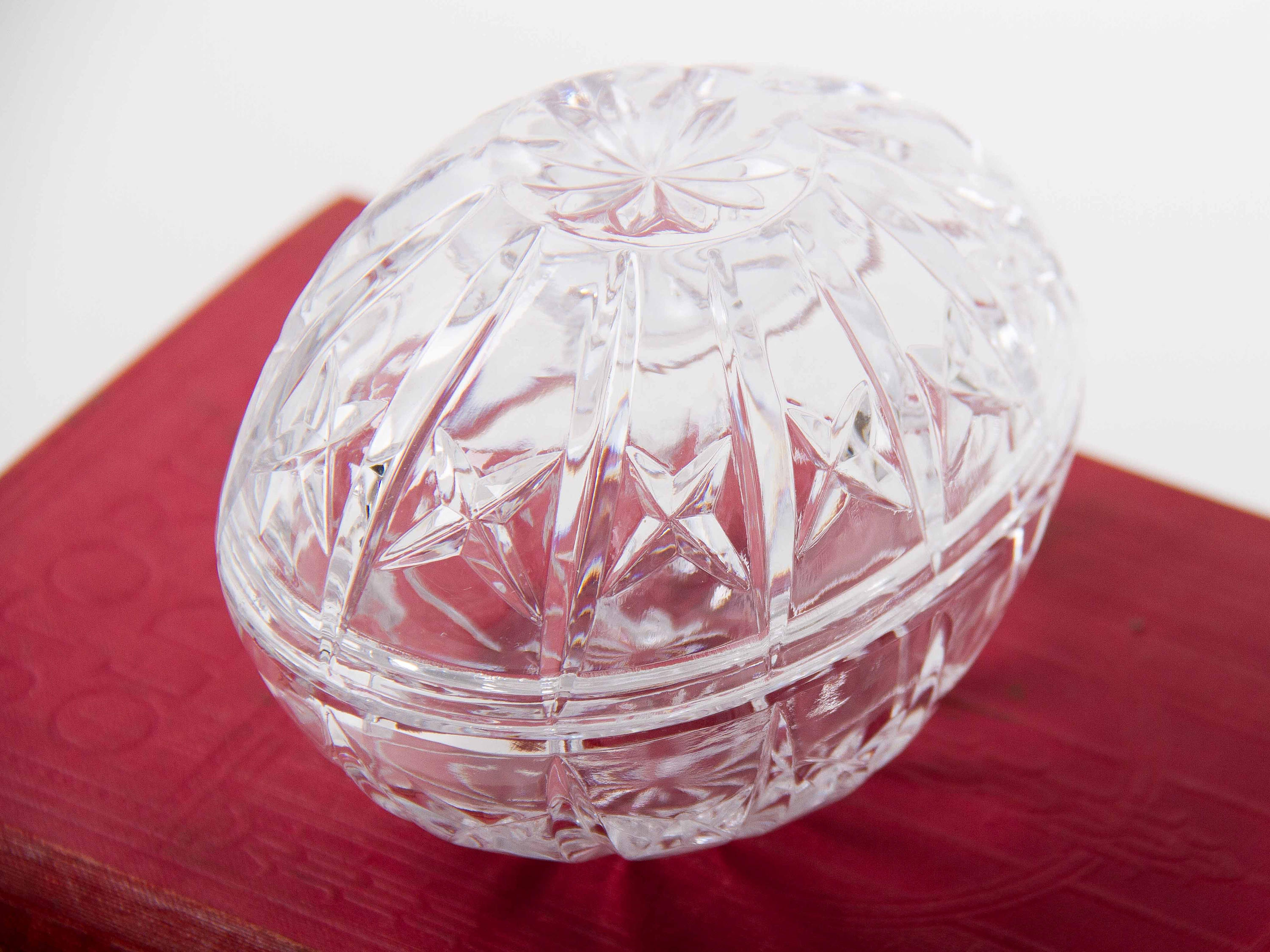 Vintage glass egg dish with lid 2 part trinket jewelry decorative glass