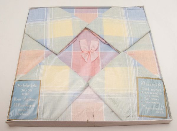 , Vintage pastel check tablecloth and 4 napkins Pure Rayon Made in Ireland pink blue yellow green table set 4 persons original packaging