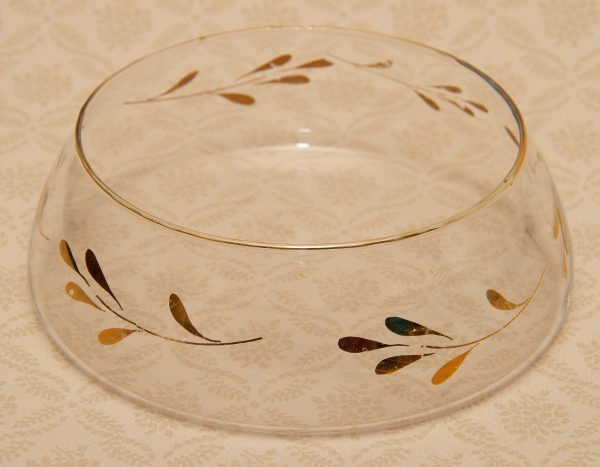 , Vintage clear glass Fruit Bowl with gold leaves pattern and gold rim 1960&#8217;s
