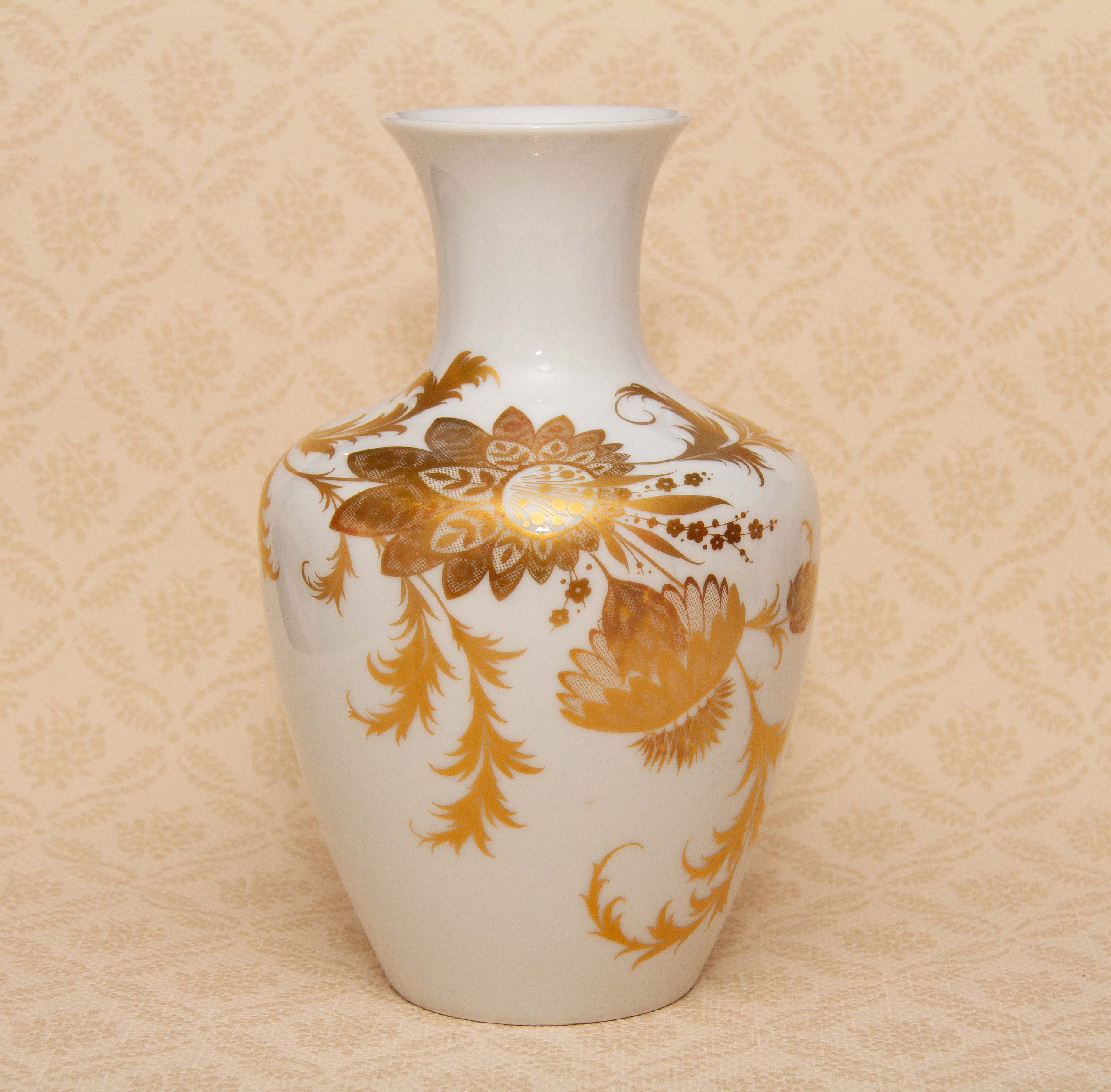 Vintage porcelain vase no 934/16 Germany Porcelain vase