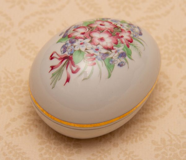 Schwarzenhammer Porcelain Egg, Schwarzenhammer Porcelain Egg Shaped Jewellery Trinket Box