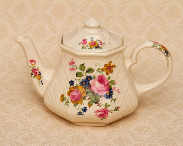 Sadler Windsor Pink Rose Trellis Teapot, Sadler Windsor Pink Rose Trellis Embossed Teapot 1950&#8217;s Vintage Afternoon Tea