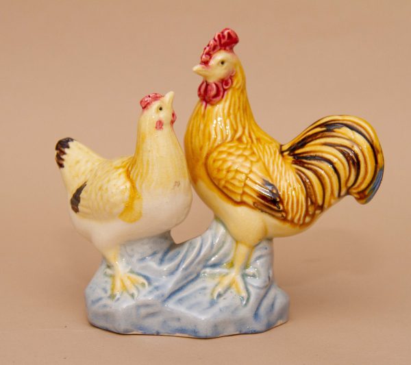 kitsch ceramic pottery, Pair of Farmyard Chickens, Rooster &#038; Hen Vintage Ceramic Figurine Ornament