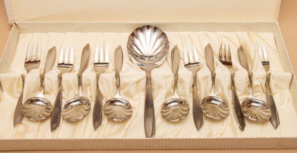 Eetrite Doric Shell Spoons Forks Desert Cutlery Flatware, Doric Stainless Steel Shell Bowl Spoons &#038; Forks Desert Cutlery Flatware Set By Eetrite