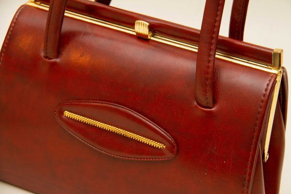 Vintage Brown Kelly bag with top handles gold clasp 1950's 1960's ...