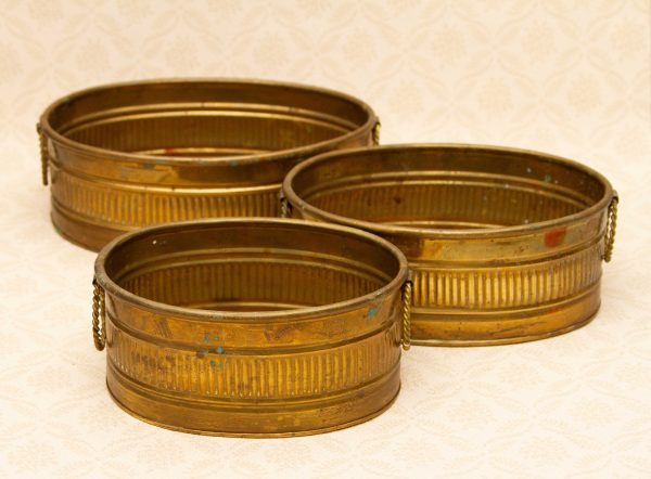 Indian brass planter, Set of 3 Graduated Oval Indian Brass Vintage Planters With Handles