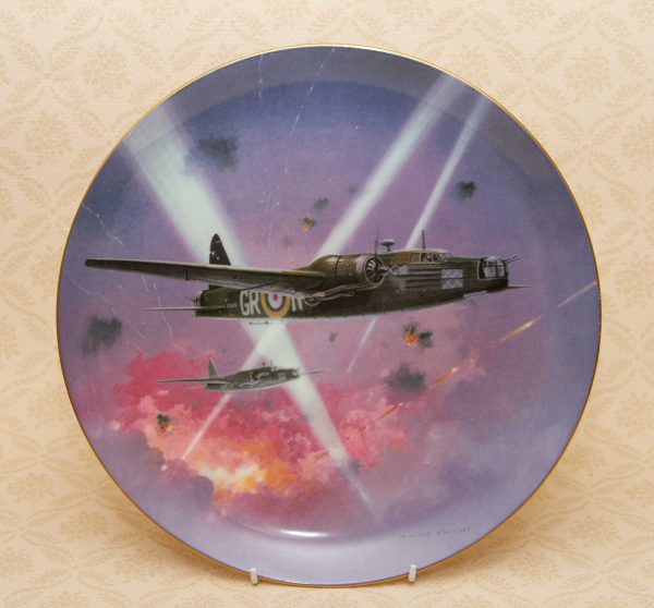 Battle of Britain plate, Coalport Battle of Britain The Wellington, RAF WWll Military Plane Limited Edition Plate, Brian Knight