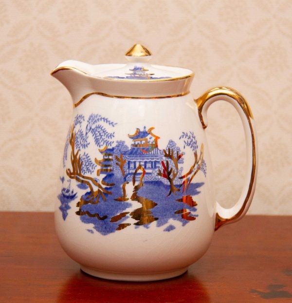 Gibsons Willow Pattern coffee pot, Hector Gibson Blue &#038; White Willow Pattern Coffee Pot