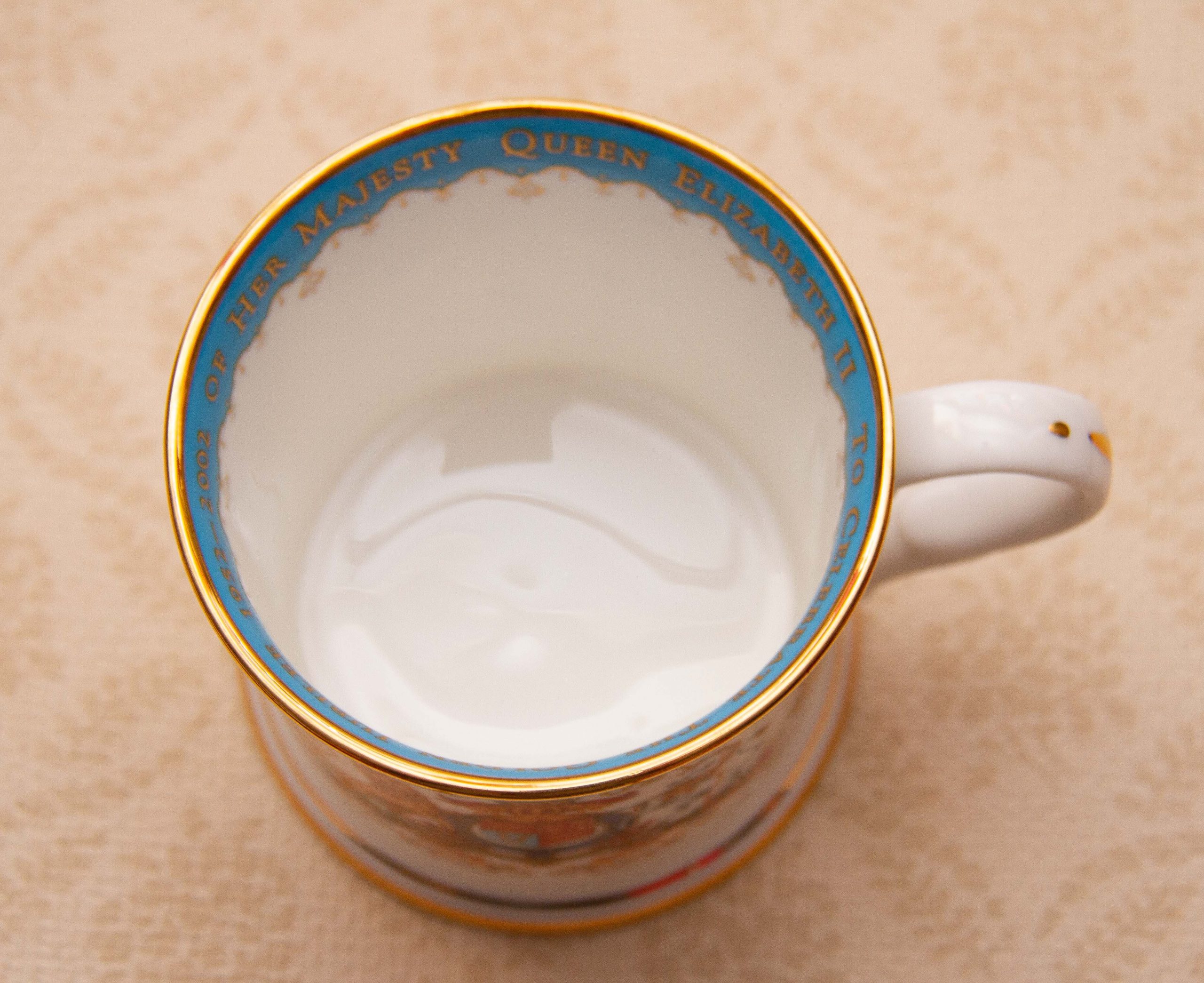 The Royal Collection Fine Bone China Queen Elizabeth II Golden Jubilee