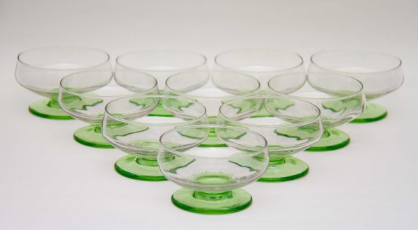 Art Deco Green Uranium Glass Sundae Dishes, 10 Art Deco Delicate Green Uranium Glass Sundae Dishes