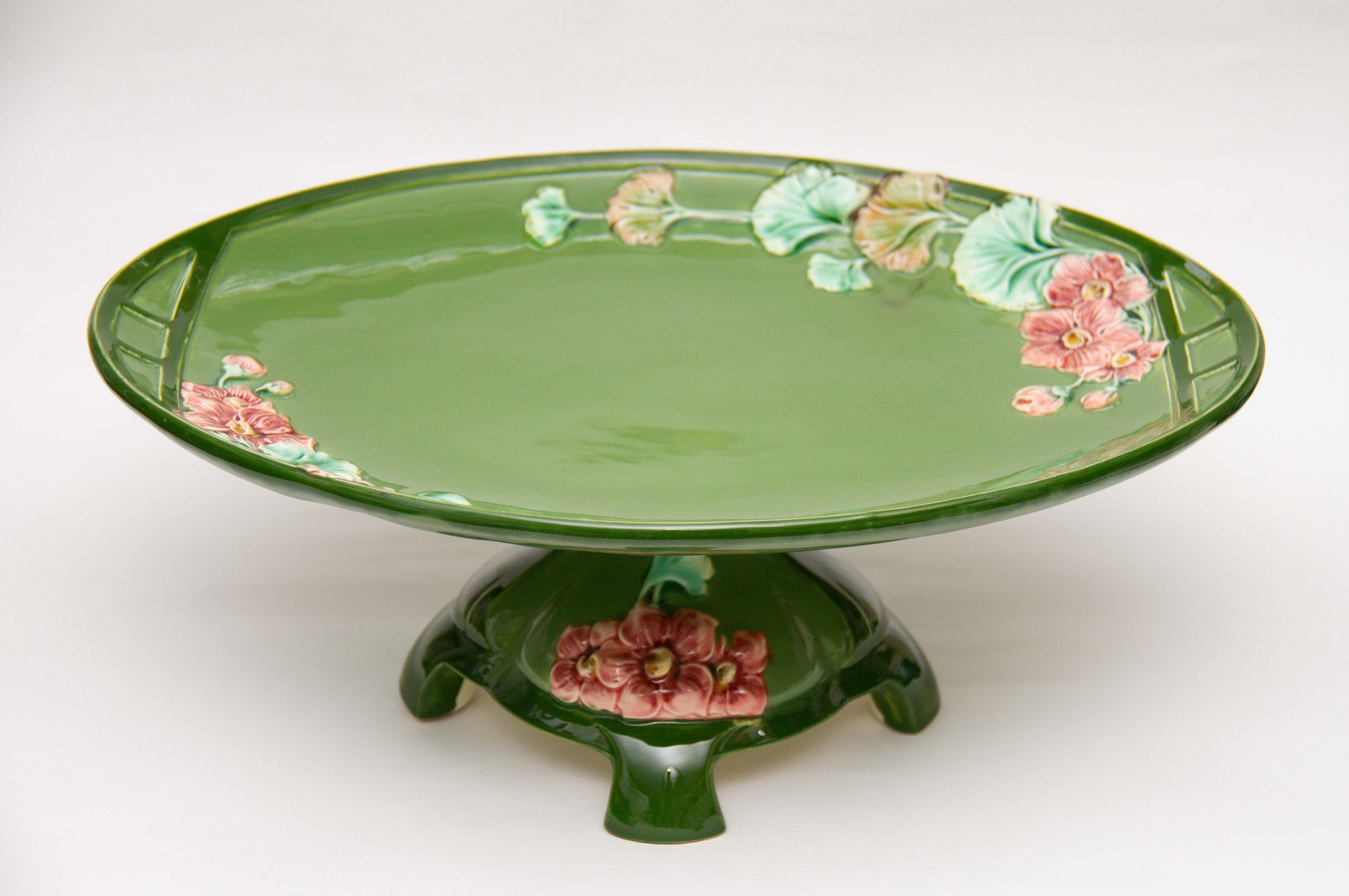 Art Nouveau Eichwald Majolica Tazza, Art Nouveau Eichwald Pottery Green Majolica Oval Footed Tazza