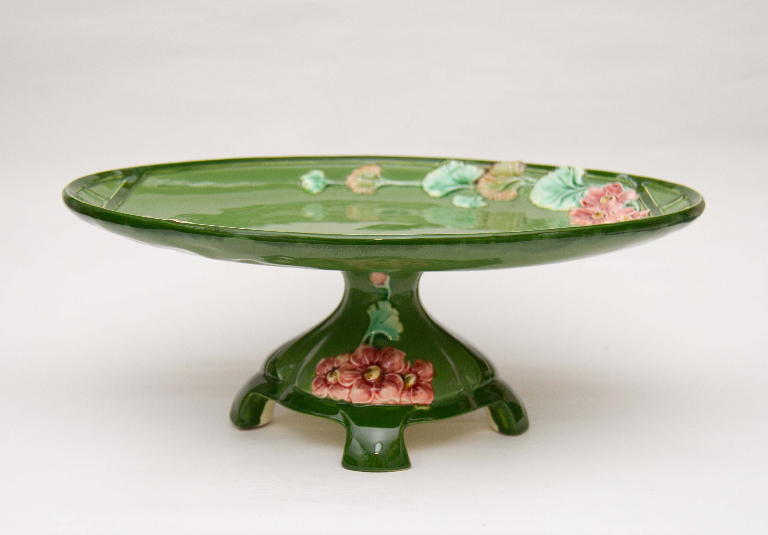 Art Nouveau Eichwald Majolica Tazza, Art Nouveau Eichwald Pottery Green Majolica Oval Footed Tazza